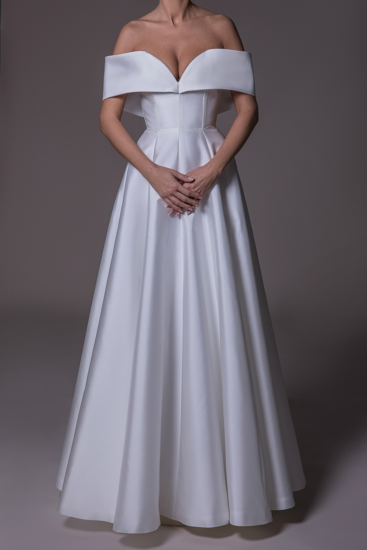 BRITANY OFF-THE-SHOULDERS MIKADO GOWN