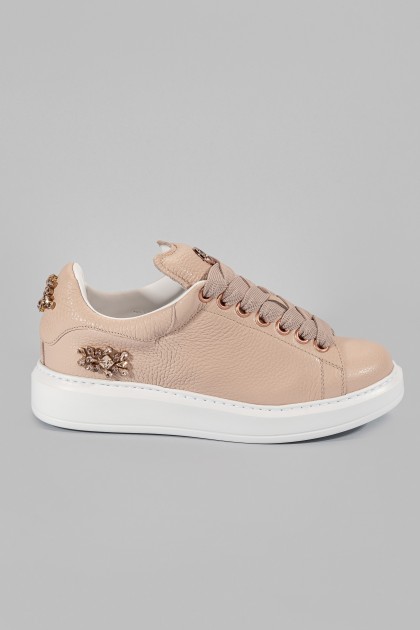 QUARTZ SNEAKERS
